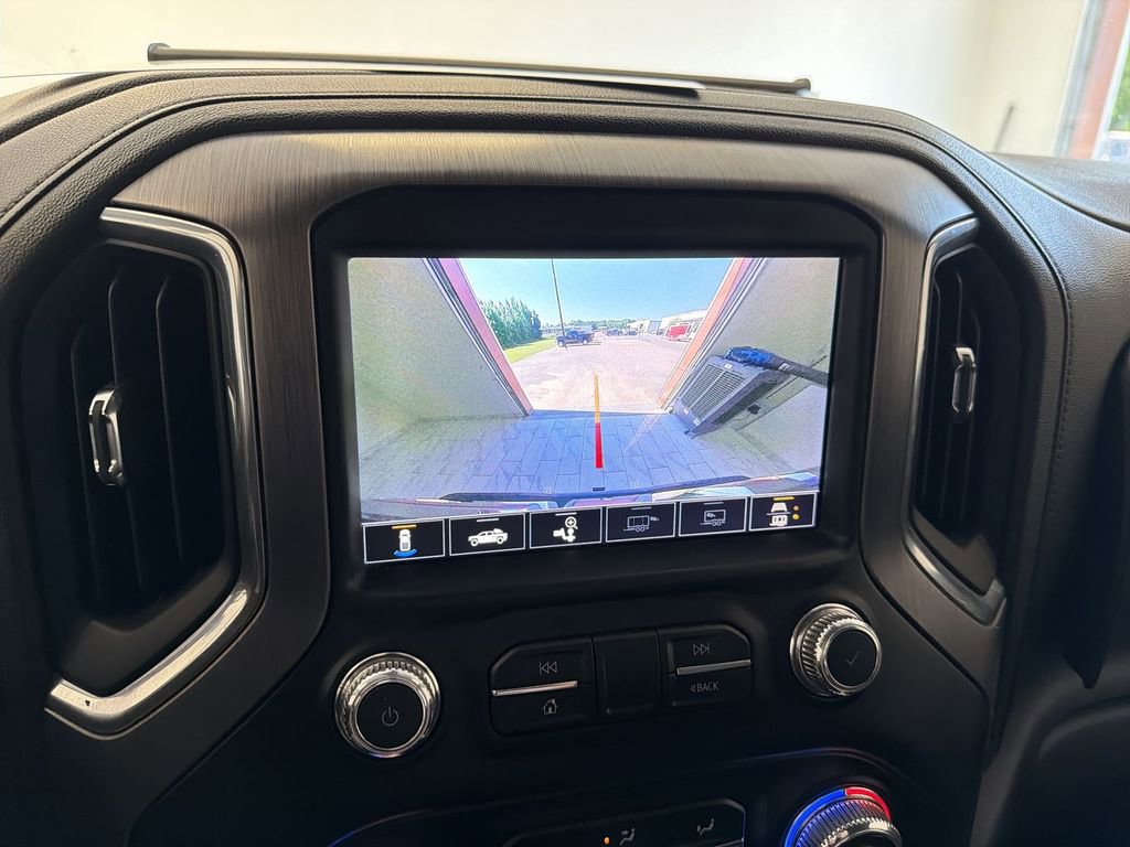 Used 2020 GMC Sierra 3500 Denali AWD/4WD image 15