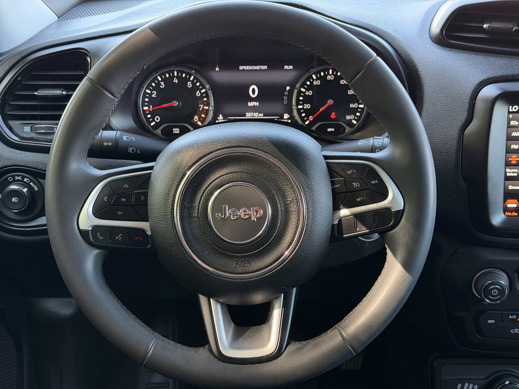 Used 2023 Jeep Renegade Altitude AWD/4WD image 14