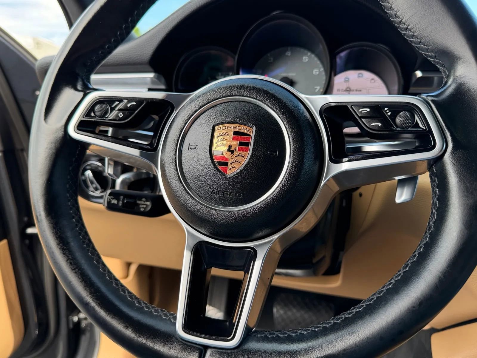 Used 2018 Porsche Macan S AWD/4WD image 21
