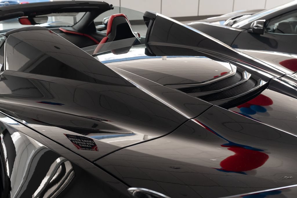 New 2027 Chevrolet Corvette Z06 w/ Z07 Performance Package RWD image 14