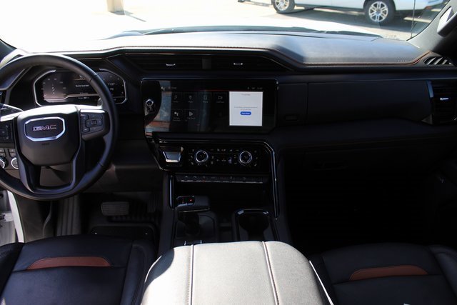 Used 2024 GMC Sierra 1500 AT4 w/ Technology Package image 17