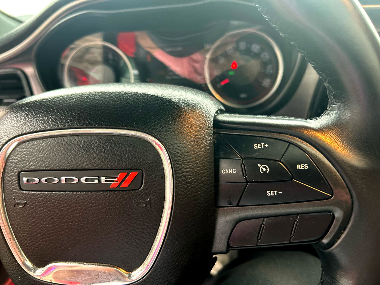 Used 2018 Dodge Challenger SXT image 24