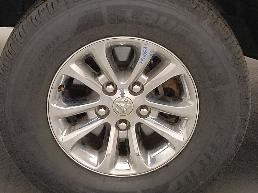 Used 2014 RAM 1500 Express image 31