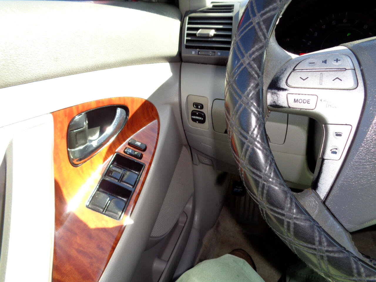 Used 2009 Toyota Camry XLE image 24