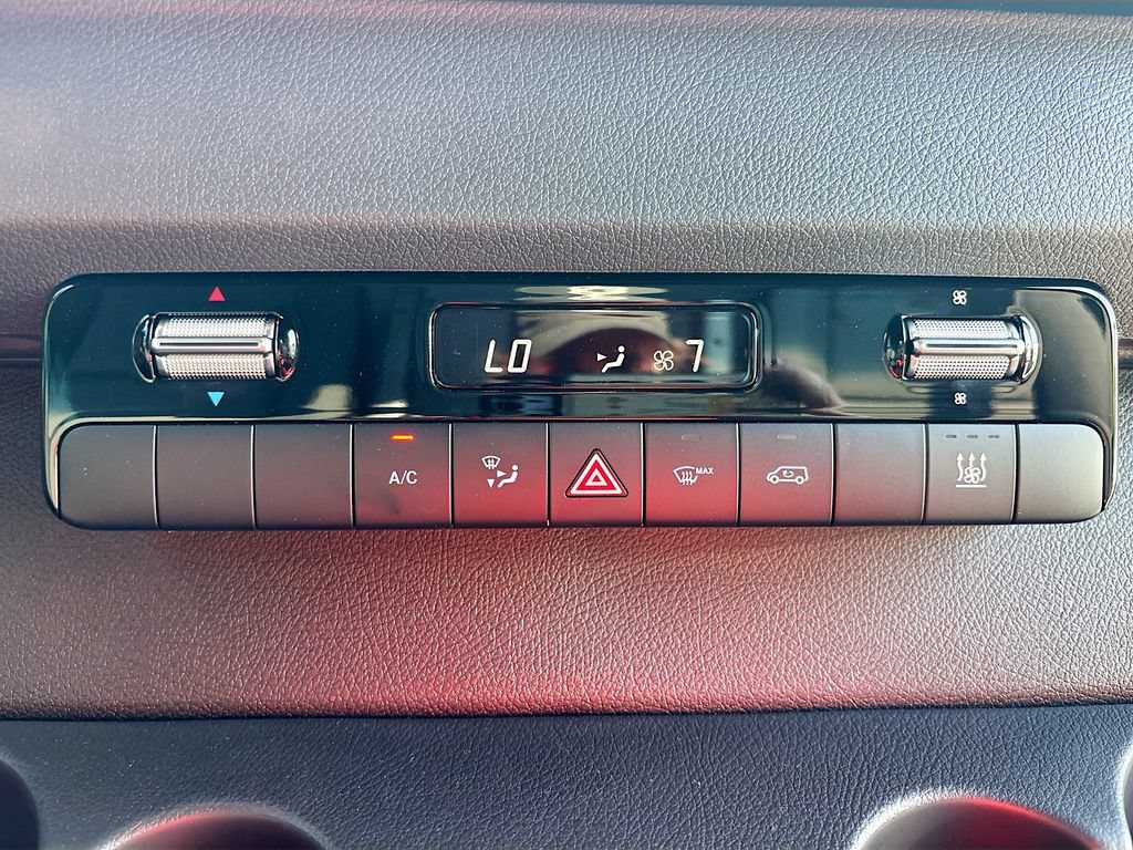 New 2025 Mercedes-Benz eSprinter 170 Cargo image 25