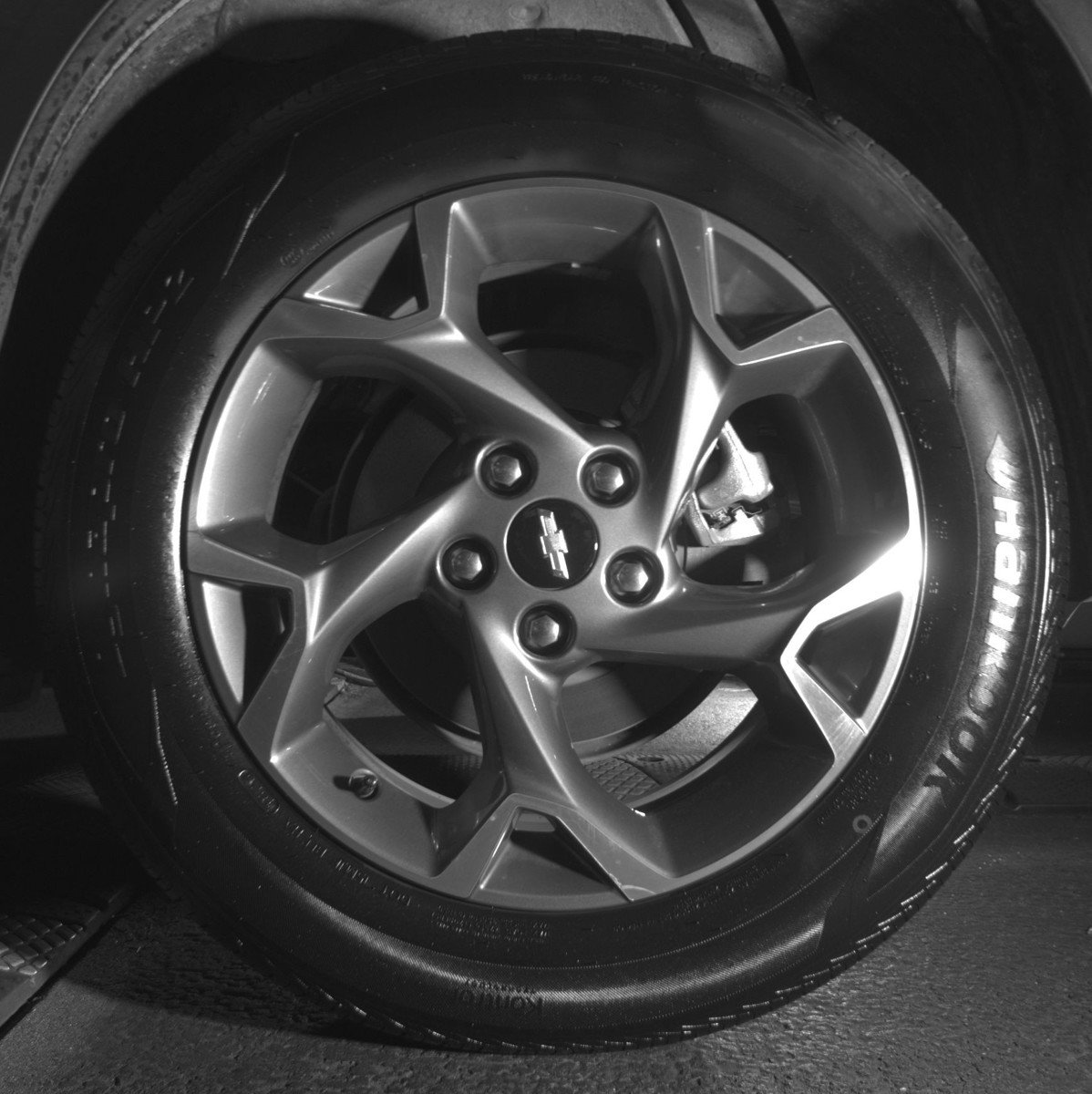 Used 2025 Chevrolet Trax LT FWD image 14