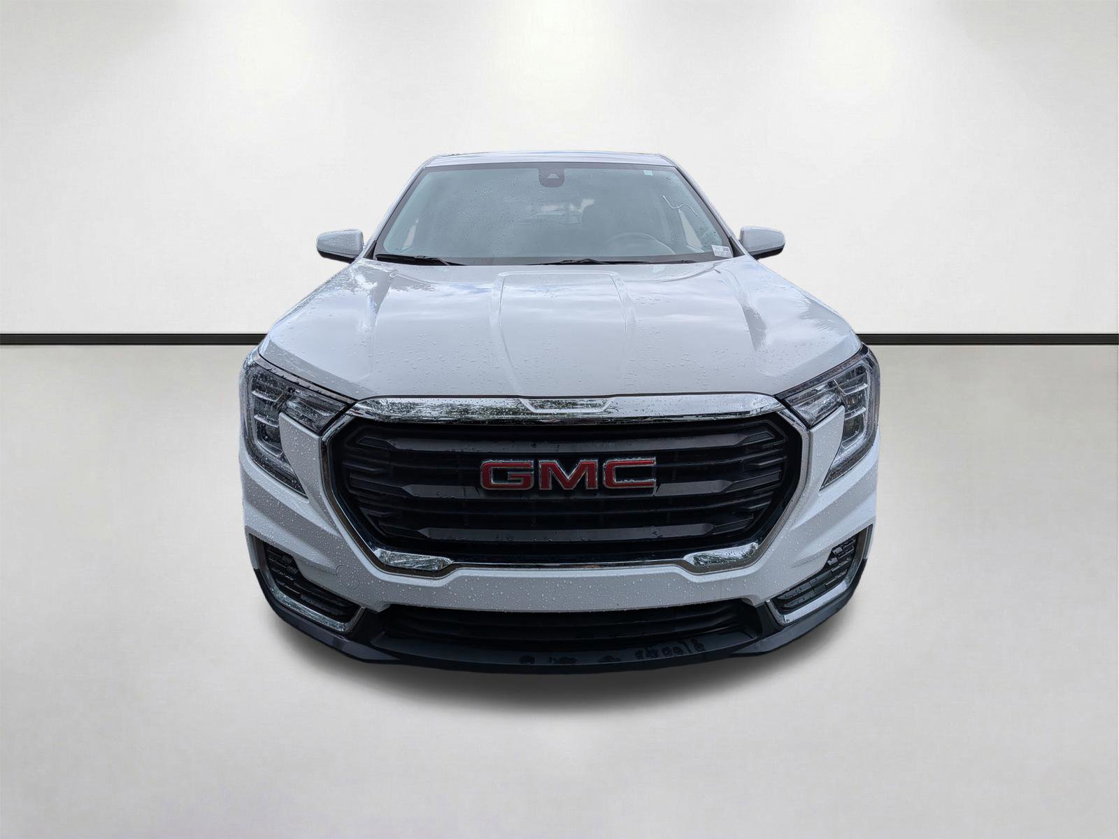 Used 2024 GMC Terrain SLE FWD image 8