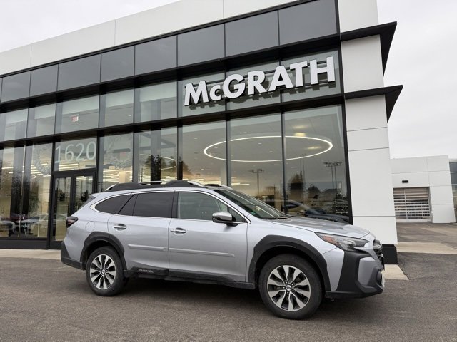 Used 2024 Subaru Outback Touring image 1