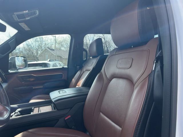 Used 2022 RAM 1500 Limited w/ Body-Colour Bumper Group image 3