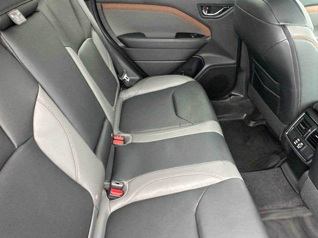 Used 2026 Subaru Forester Sport w/ Sport Plus Package AWD/4WD image 18