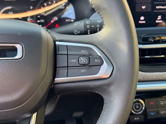 Used 2023 Jeep Compass Latitude w/ Sun and Sound Group image 26