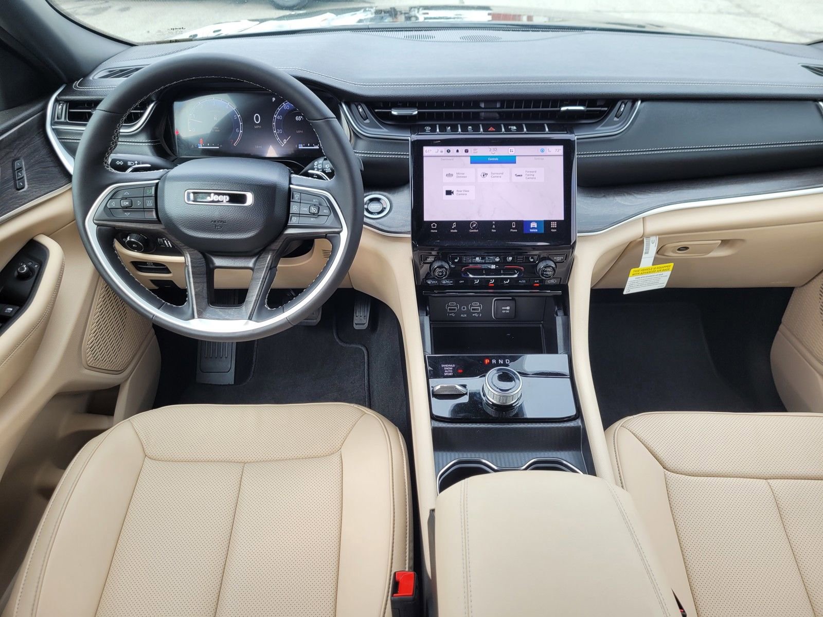 New 2025 Jeep Grand Cherokee Limited w/ Luxury Tech Group II image 10