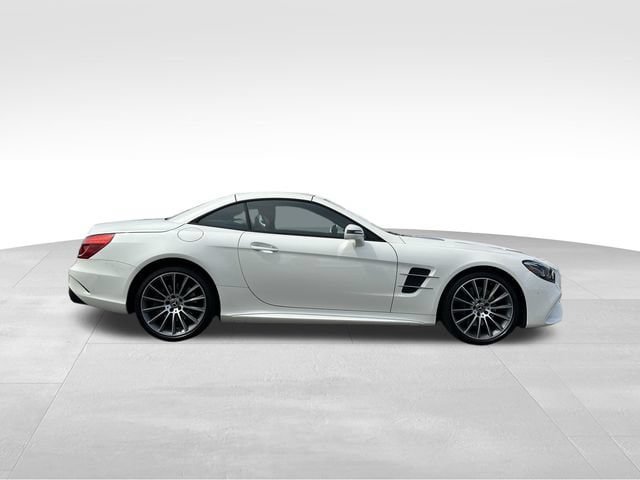 Used 2017 Mercedes-Benz SL 550 image 6