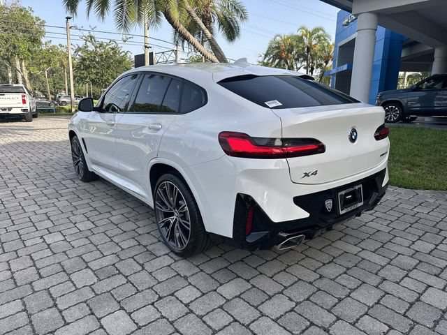 Used 2022 BMW X4 xDrive30i w/ M Sport Package AWD/4WD image 34