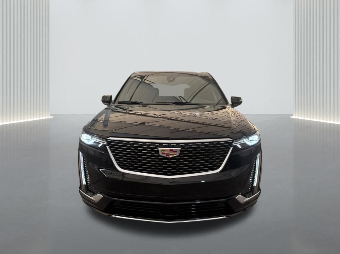 New 2025 Cadillac XT6 Premium Luxury w/ Technology Package FWD image 2