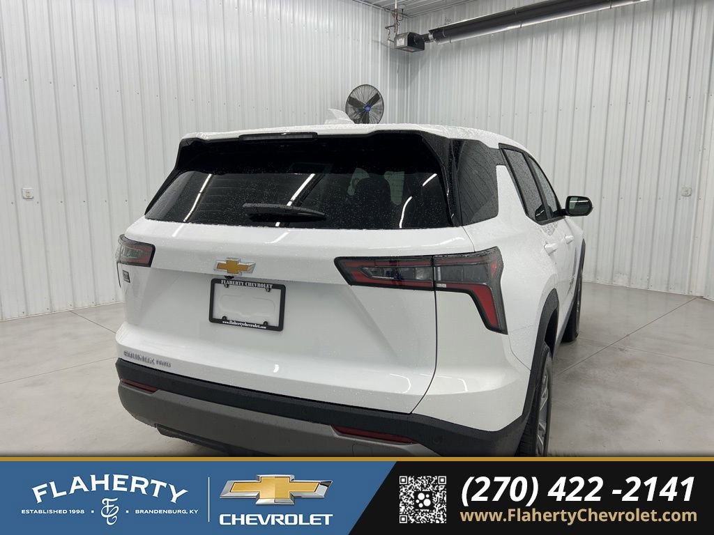 New 2026 Chevrolet Equinox LT image 3