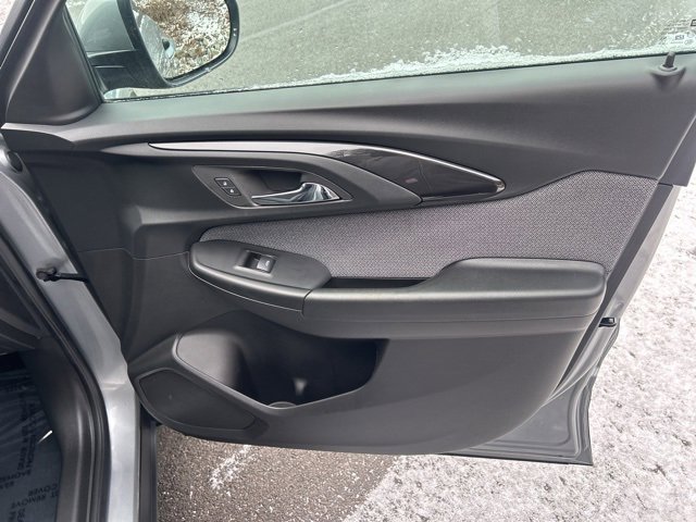 Used 2023 Chevrolet TrailBlazer LT w/ Convenience Package image 6