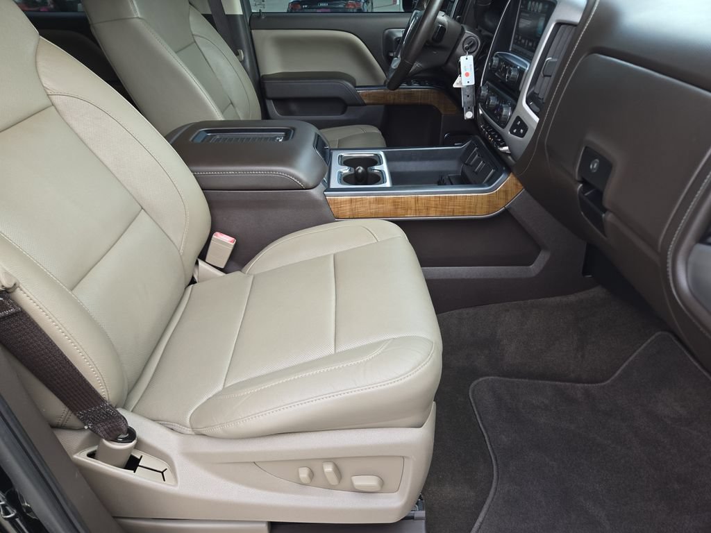 Used 2017 GMC Sierra 1500 SLT AWD/4WD image 18