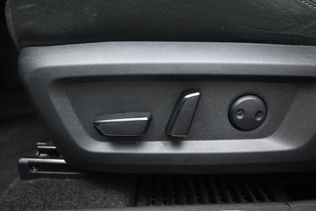 Used 2024 Nissan Rogue SV FWD image 14