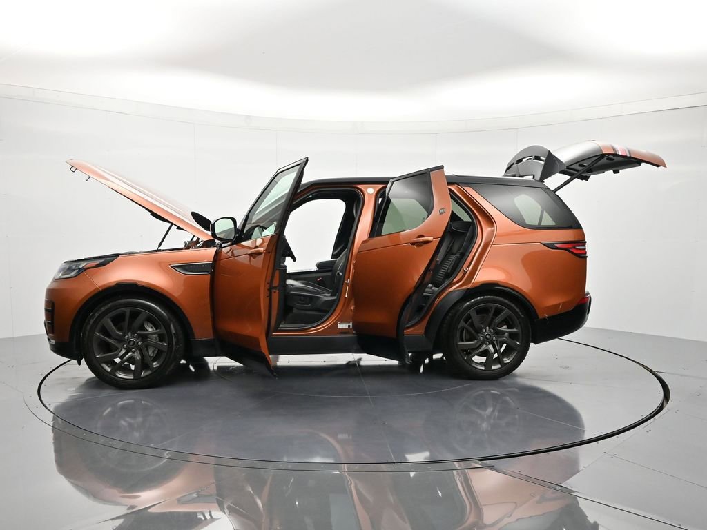 Used 2018 Land Rover Discovery HSE image 48