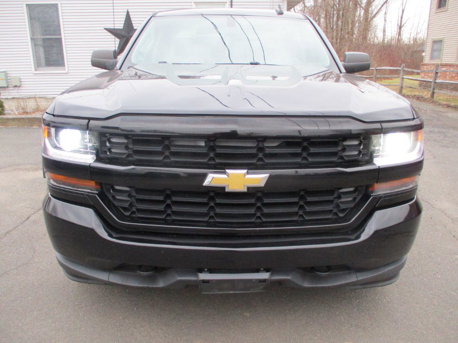 Used 2016 Chevrolet Silverado 1500 Custom w/ Custom Convenience Package AWD/4WD image 3