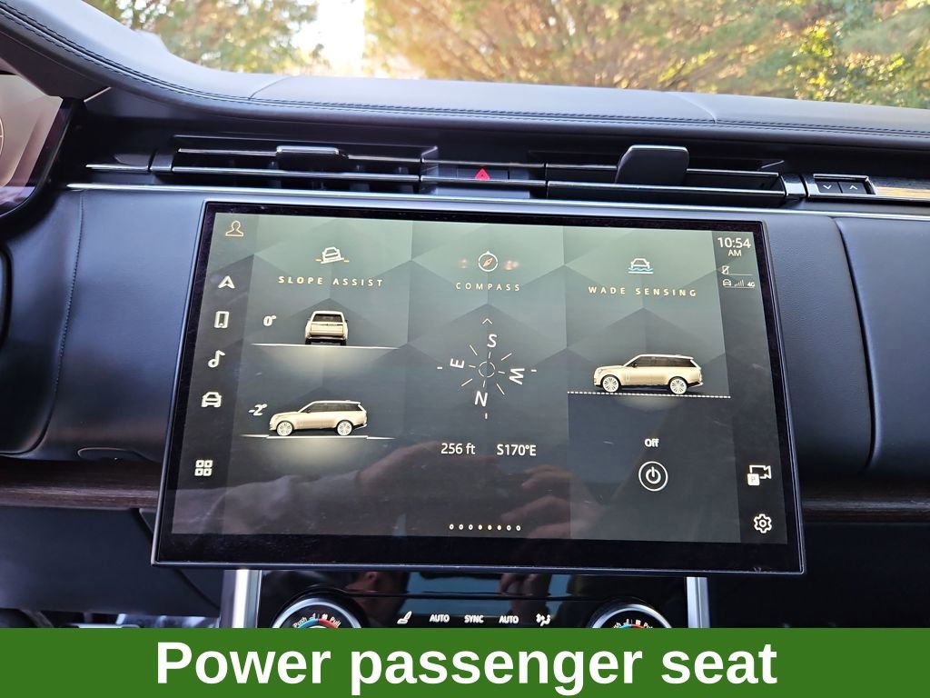 Used 2023 Land Rover Range Rover Long Wheelbase SE image 18