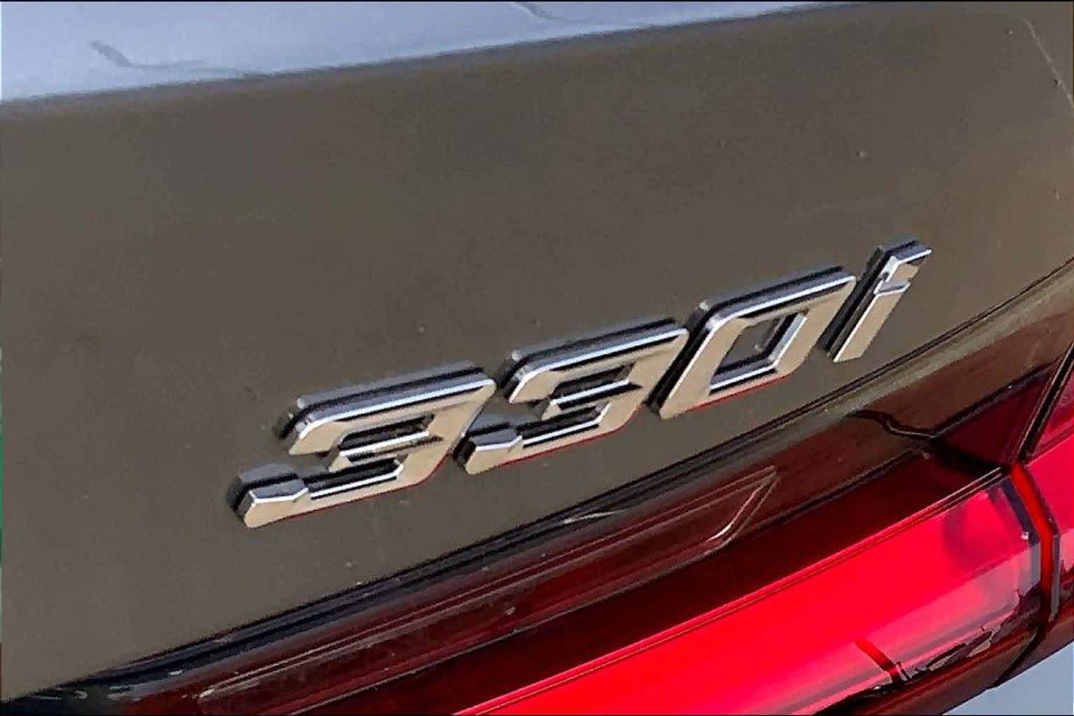 New 2026 BMW 330i Sedan w/ Premium Package RWD image 15