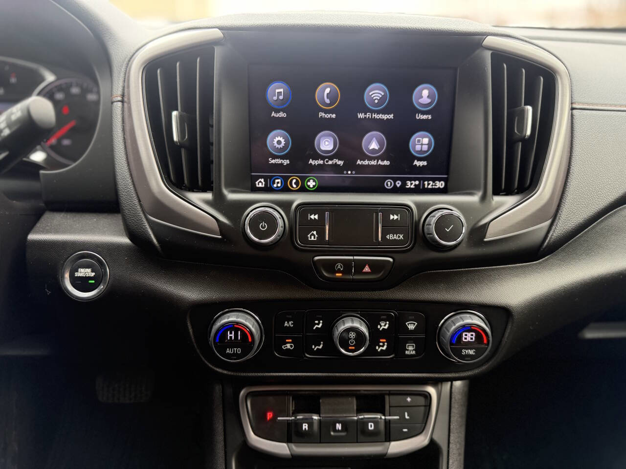 Used 2024 GMC Terrain AT4 image 16