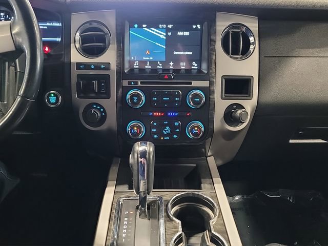 Used 2017 Ford Expedition EL Limited w/ Equipment Group 301A AWD/4WD image 16