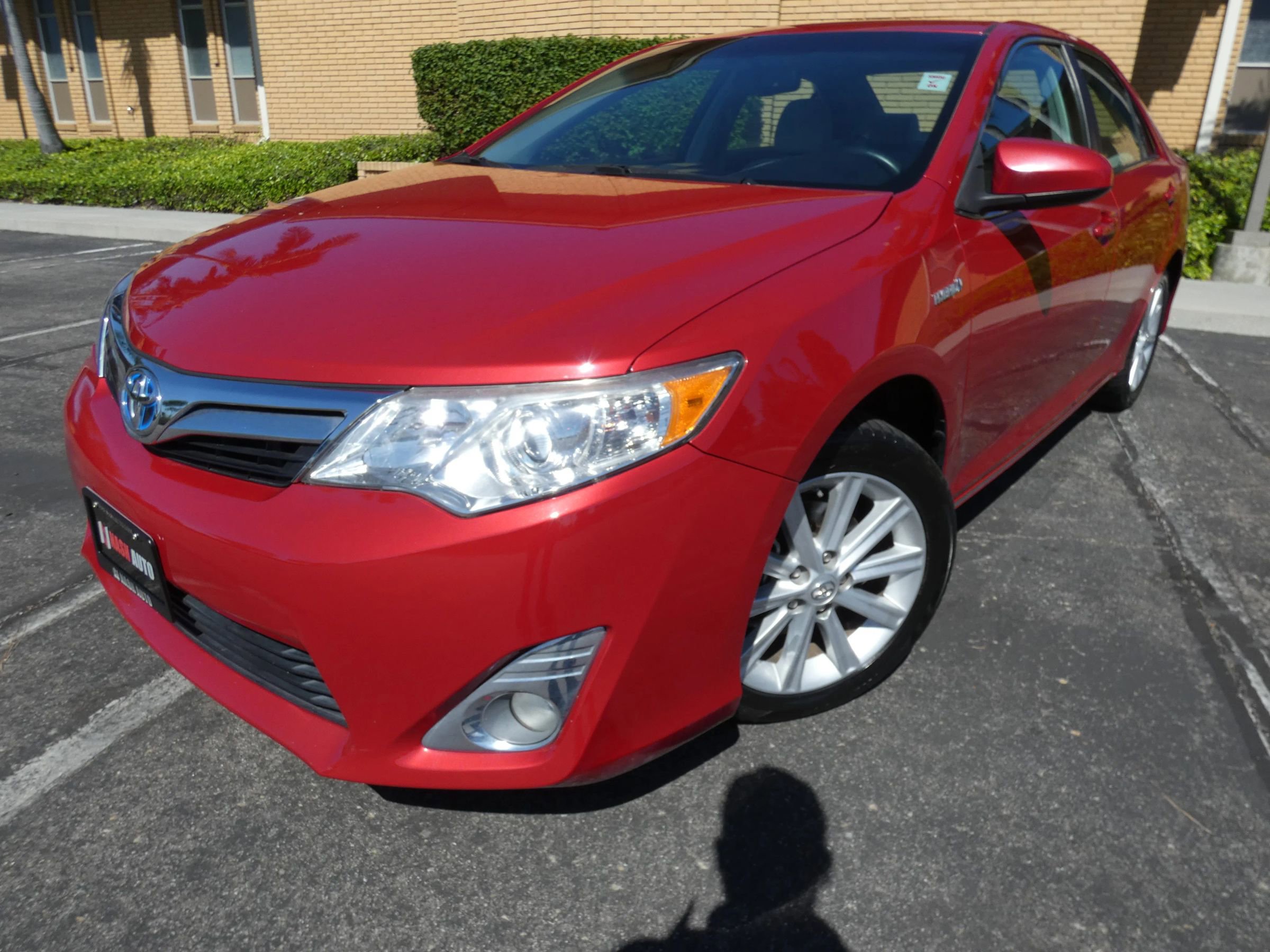 Used 2013 Toyota Camry XLE w/ Convenience Pkg image 19