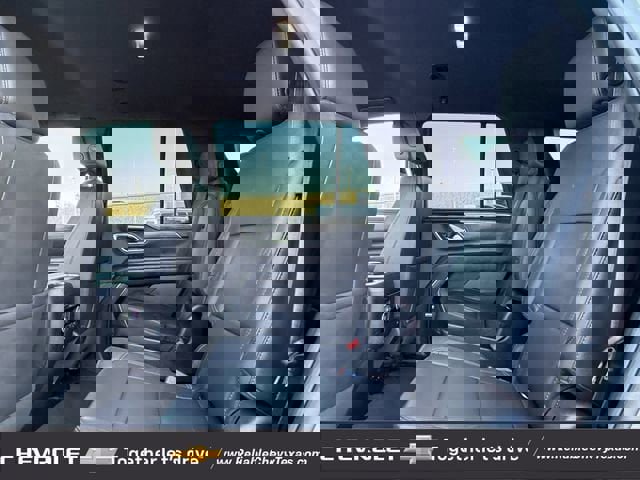 Used 2022 Chevrolet Tahoe Z71 image 34