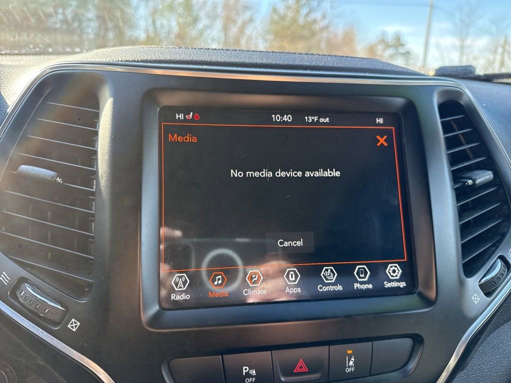 Used 2021 Jeep Cherokee Latitude Lux 80th Anniv w/ Quick Order Package 26U 80TH image 25