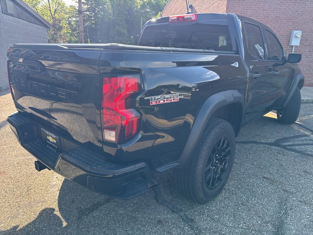 Used 2025 Chevrolet Colorado Trail Boss AWD/4WD image 3