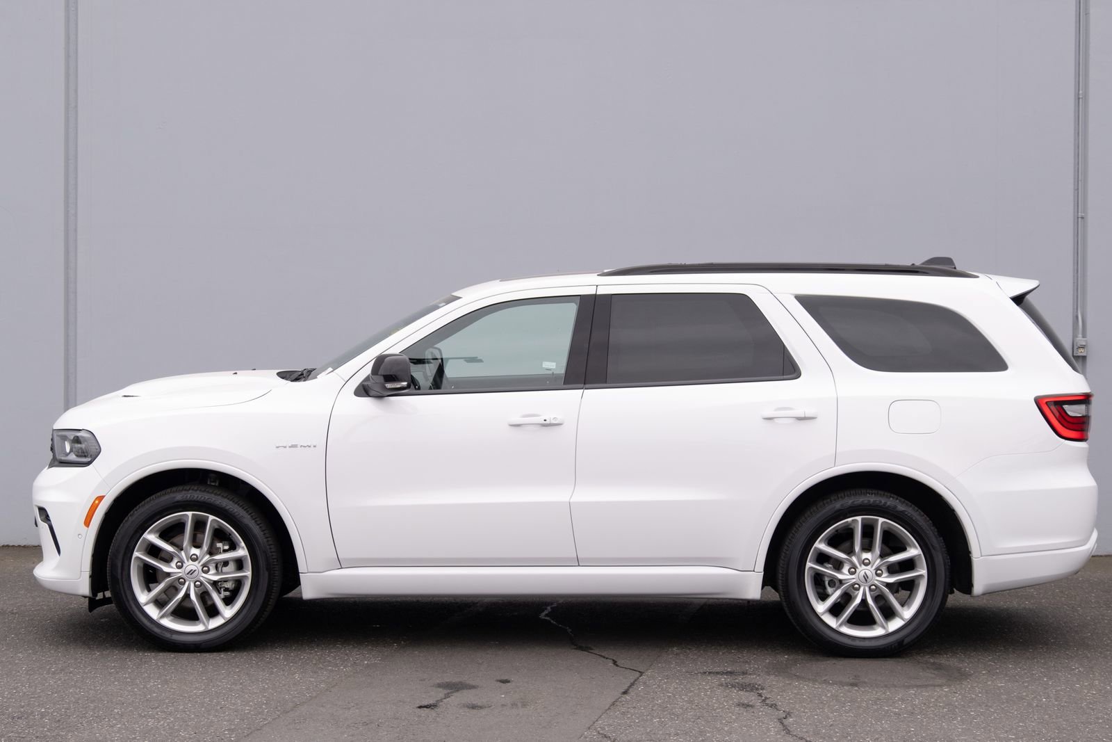 Used 2025 Dodge Durango R/T AWD/4WD image 28