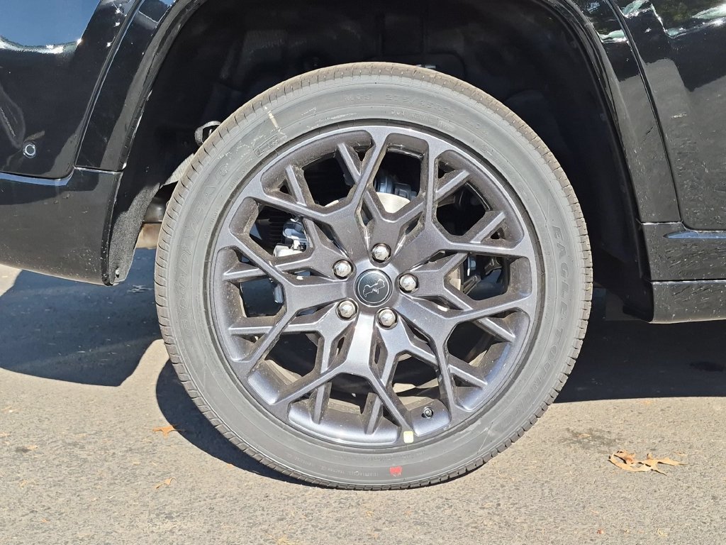 New 2027 Jeep Grand Cherokee Summit AWD/4WD image 9