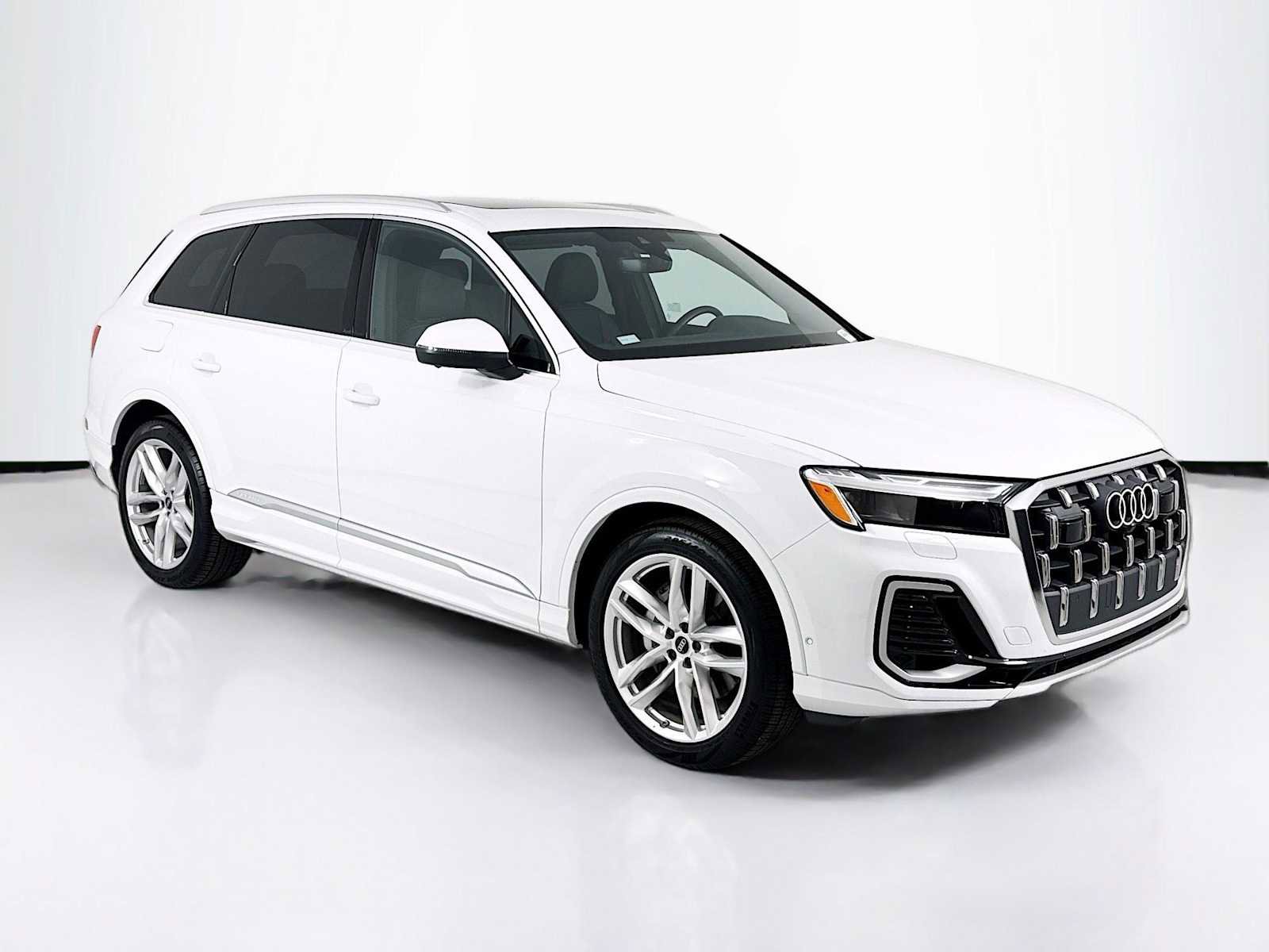 Used 2025 Audi Q7 3.0T Premium Plus w/ Premium Plus Package image 7