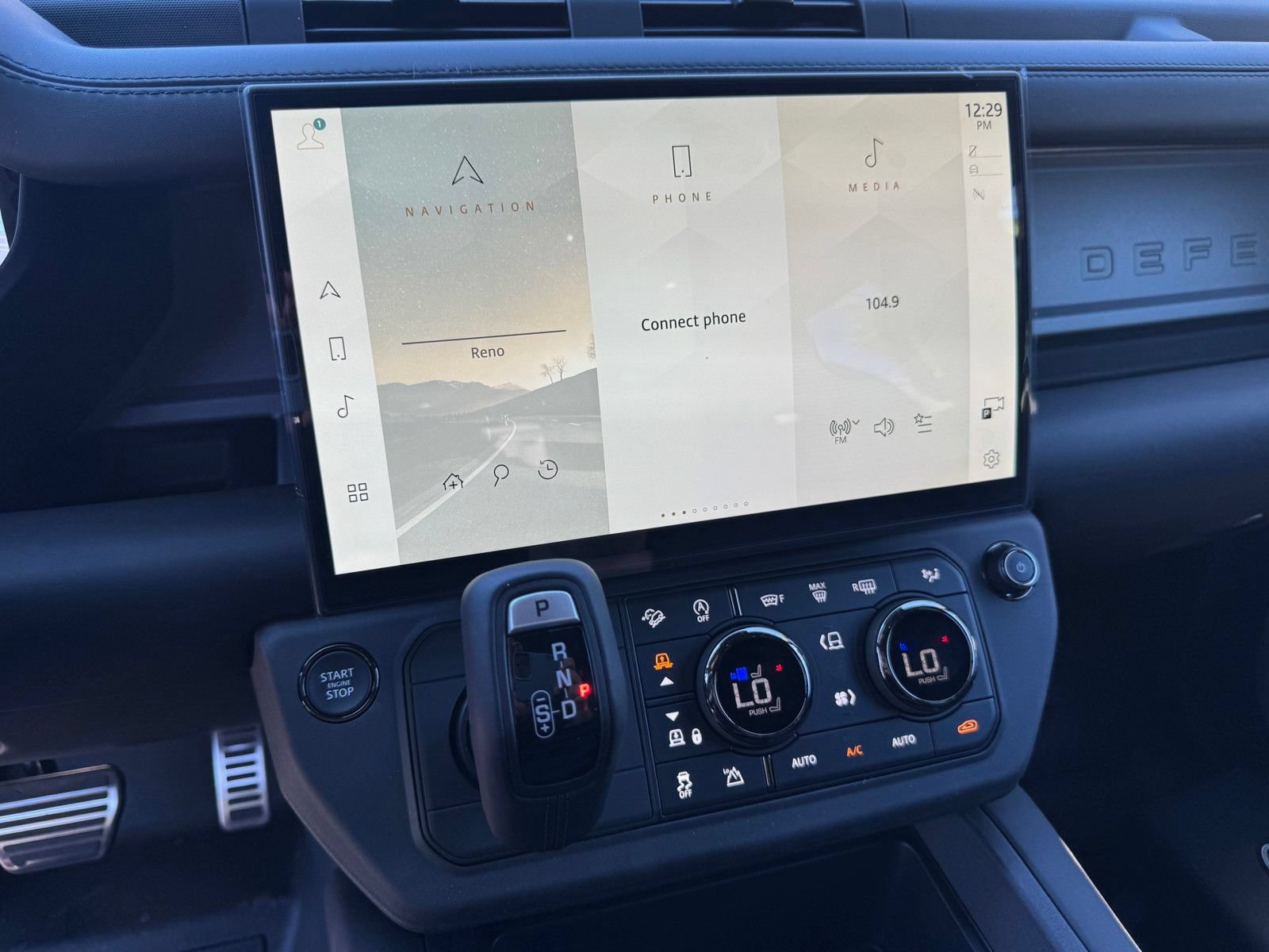New 2026 Land Rover Defender 110 OCTA AWD/4WD image 23