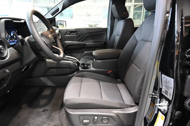 New 2026 Chevrolet Colorado W/T w/ WT Custom Package AWD/4WD image 11