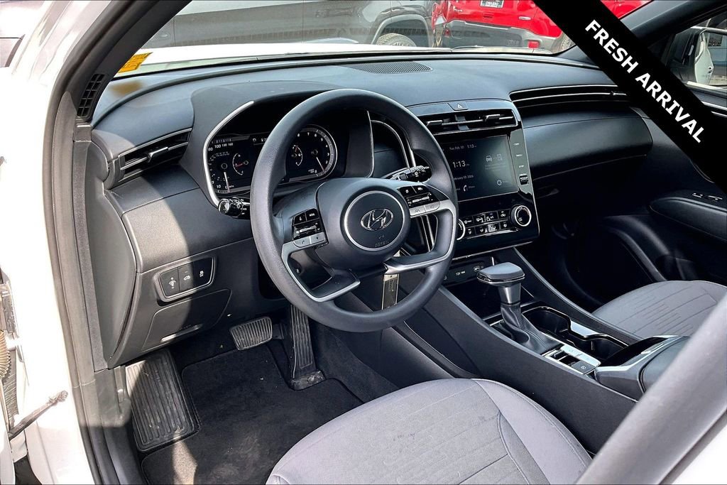 Used 2024 Hyundai Santa Cruz SE image 17