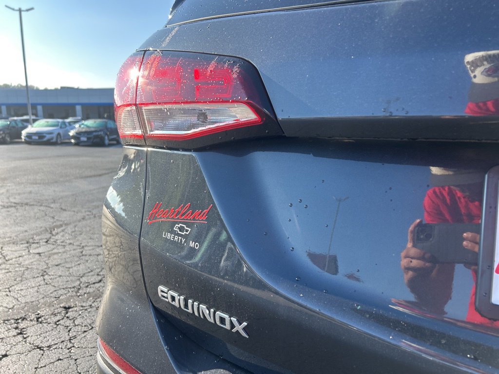 Used 2022 Chevrolet Equinox LS image 13