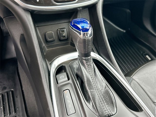 Certified 2017 Chevrolet Volt Premier w/ Driver Confidence II Package image 16