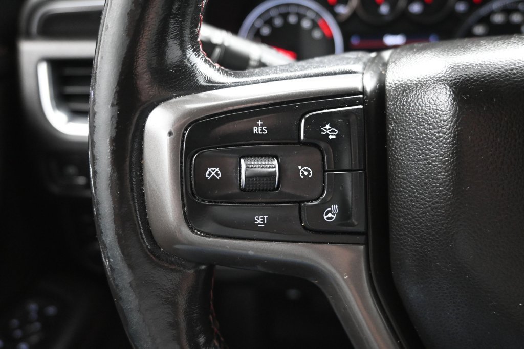 Used 2021 Chevrolet Suburban RST w/ Luxury Package AWD/4WD image 27