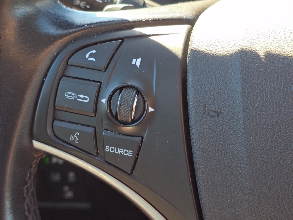Used 2019 Acura MDX w/ Technology Package FWD image 13