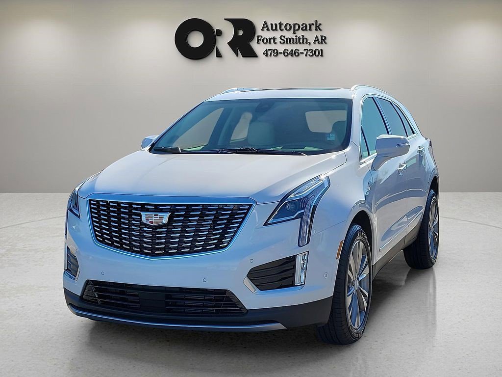 Certified 2025 Cadillac XT5 Premium Luxury w/ Technology Package image 2