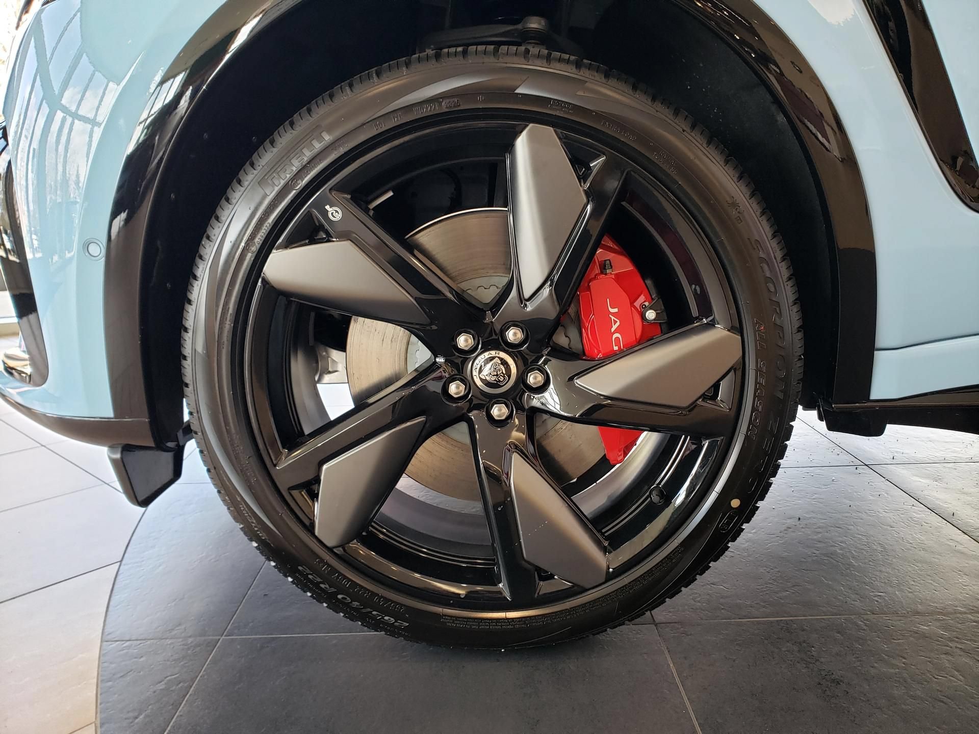 New 2026 Jaguar F-PACE SVR AWD/4WD image 26