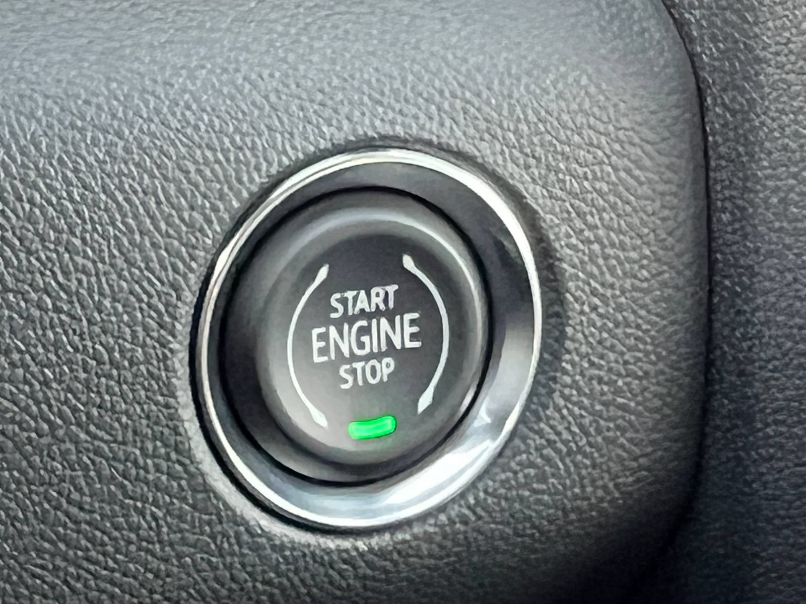 New 2027 GMC Acadia AT4 w/ Luxury Package AWD/4WD image 32