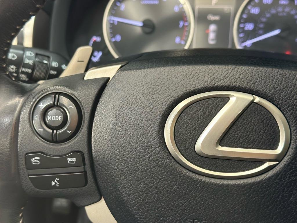 Used 2015 Lexus IS 250 image 28