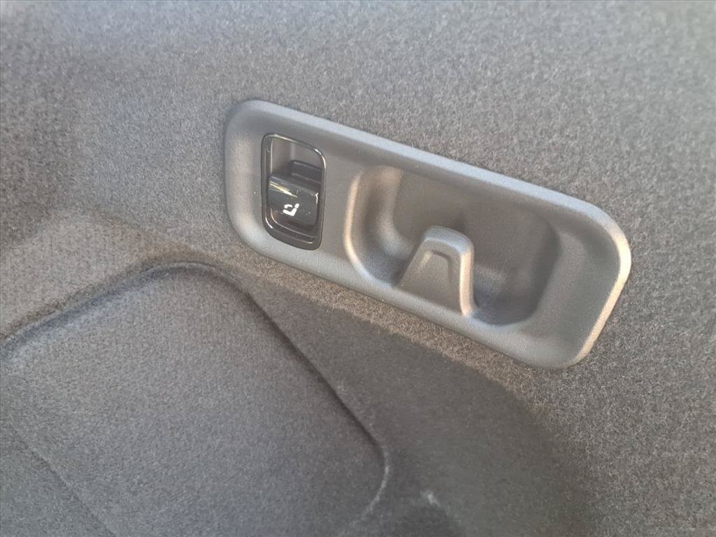 New 2026 Mercedes-Benz E 350 Sedan image 33