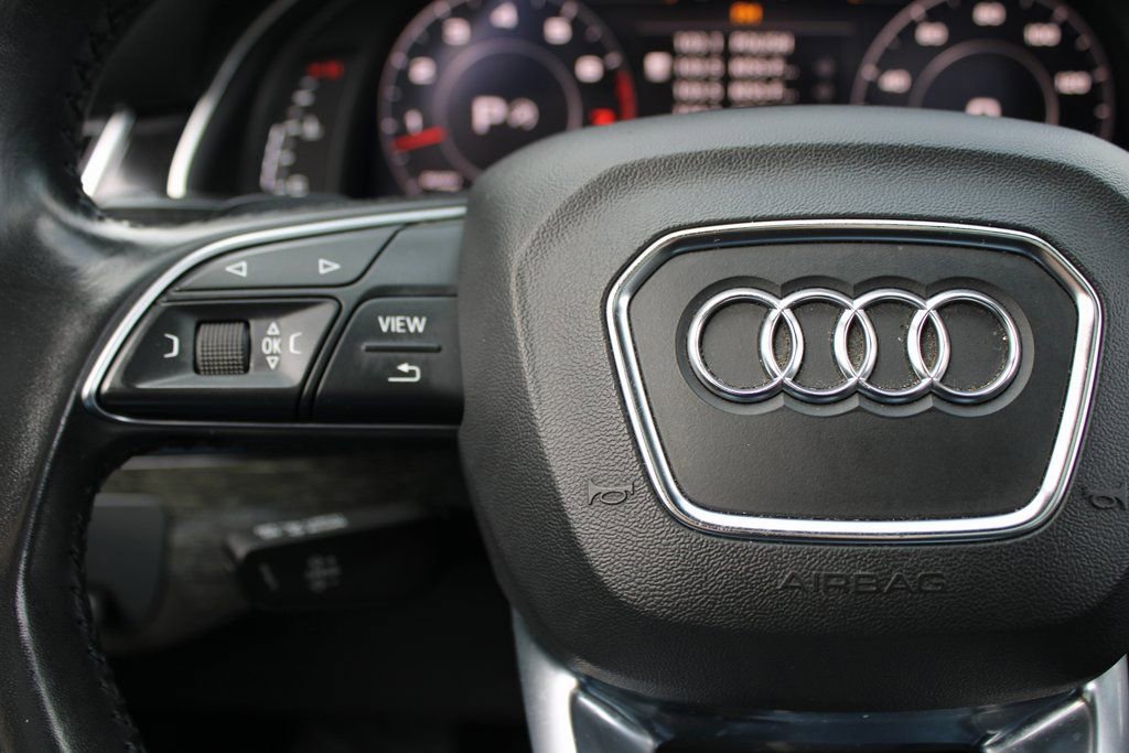 Used 2019 Audi Q7 3.0T Premium Plus w/ Premium Plus Package image 14