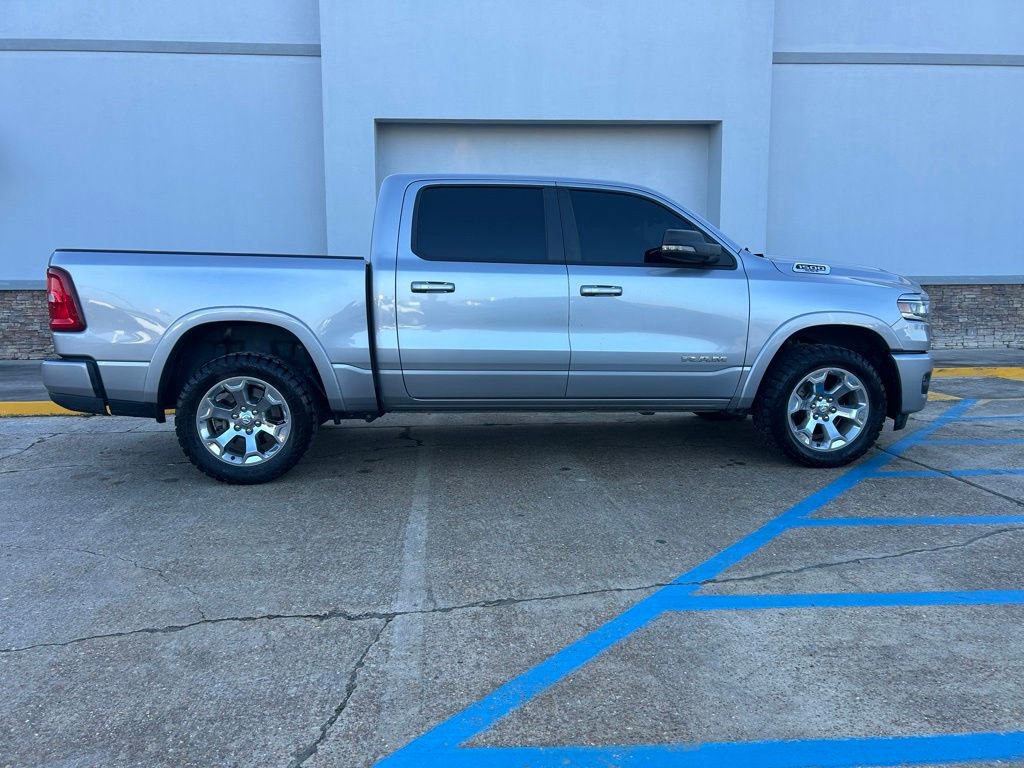 Used 2025 RAM 1500 Big Horn AWD/4WD image 4